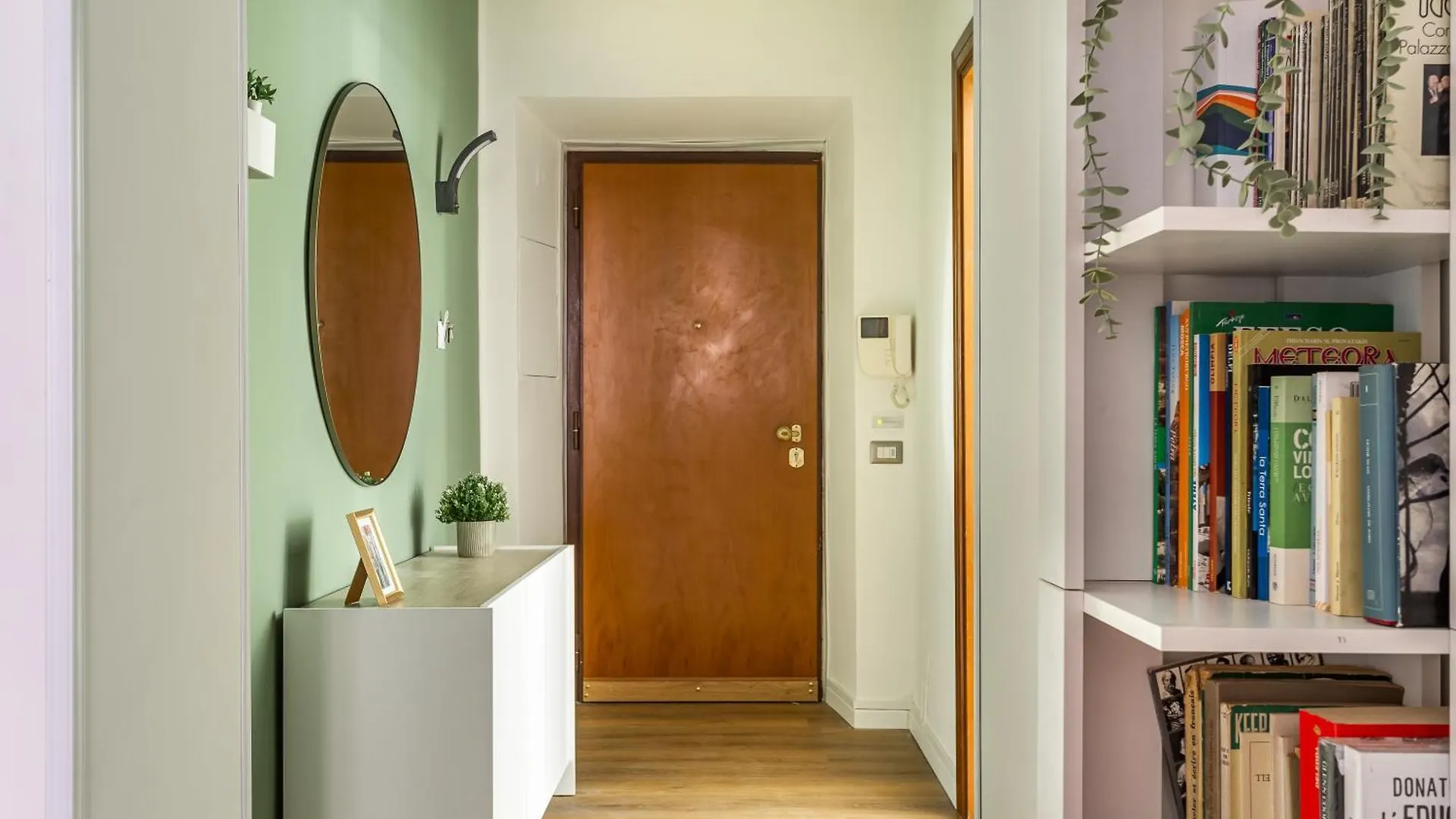 Apartment Iflat Colosseum'S Brand New & Cozy Nest Rome Italy